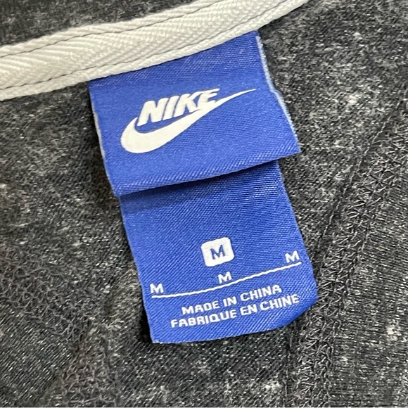 Nike Women’s Vintage Heather Grey Pocketed Racerback Romper - Size Medium - Picture 14 of 16